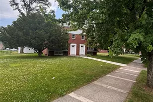 1906 Livingston, Bethlehem, PA 18017 - Photo 1
