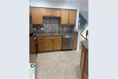 1051 Sparrow Way, Upper Macungie Township, PA 18031 - Photo 9