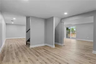 2011 Greenwood Rd, Allentown City, PA 18103 - Photo 41
