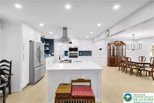 2011 Greenwood Rd, Allentown City, PA 18103 - Photo 15