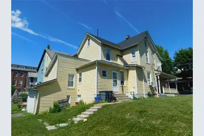 310 S Main Street, Nazareth Boro, PA 18064 - Photo 3
