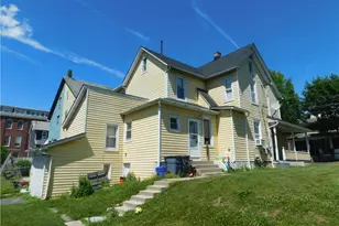 310 S Main St, Nazareth Boro, PA 18064 - Photo 3