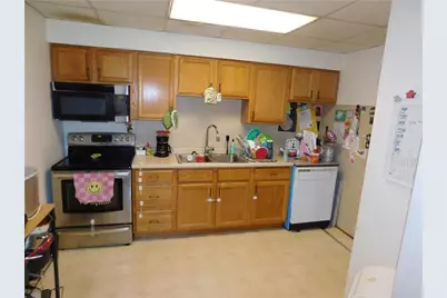 310 S Main Street, Nazareth Boro, PA 18064 - Photo 11
