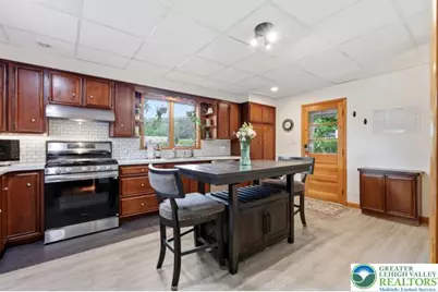2021 Leithsville Road, Lower Saucon Township, PA 18055 - Photo 9