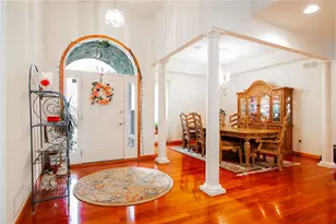 123 Chase Hollow Dr, Bushkill Twp, PA 18064 - Photo 5