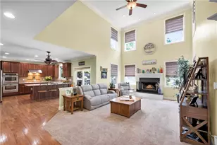 2760 Valley View Rd, Hellertown Boro, PA 18055 - Photo 7