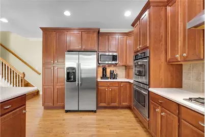 2760 Valley View Road, Hellertown Boro, PA 18055 - Photo 13