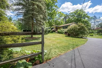 5226 Beechwood Road, Tobyhanna Twp, PA 18610 - Photo 3
