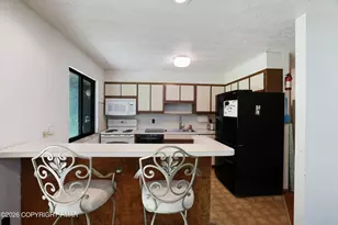 27 Longfellow Cir, Penn Forrest, PA 18210 - Photo 13