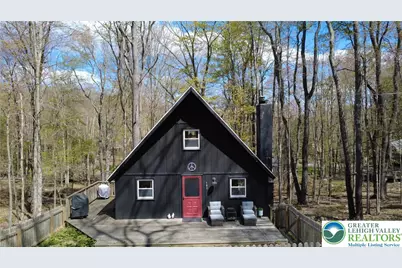 163 Owassa Drive, Tobyhanna Twp, PA 18347 - Photo 1