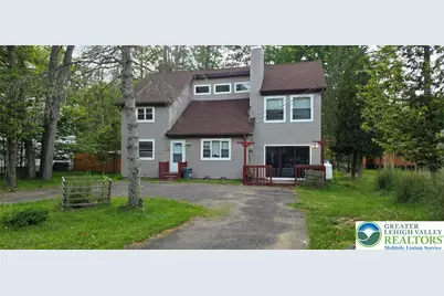 2396 Winding Way, Coolbaugh Twp, PA 18466 - Photo 3