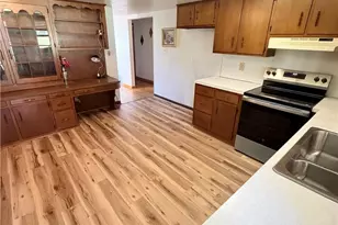 2206 3rd St, Wilson Boro, PA 18042 - Photo 5