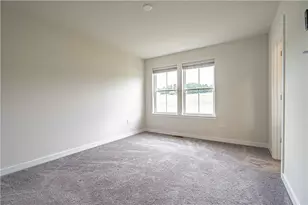 7640 Clayton Ave, Coopersburg Boro, PA 18036 - Photo 15