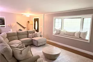 2603 Green Acres Dr, Allentown City, PA 18103 - Photo 9