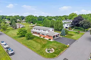 6202 Dove Dr, East Allen Township, PA 18017 - Photo 3