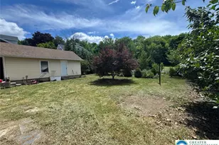 4330 Main St, Whitehall Township, PA 18052 - Photo 9