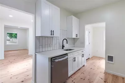 213 E Raspberry Street, Bethlehem, PA 18018 - Photo 17