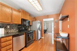 114 Michael Ct, Northampton Boro, PA 18067 - Photo 7