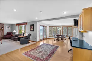 5524 Heather Ln, Upper Macungie Township, PA 18069 - Photo 7