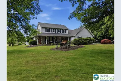 890 Lahr Road, Bushkill Twp, PA 18064 - Photo 1