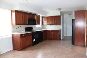 3500 Lafayette Dr, Bethlehem Township, PA 18020 - Photo 3