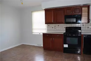 3500 Lafayette Dr, Bethlehem Township, PA 18020 - Photo 5