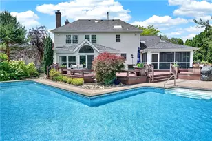 4416 Tracey Ln, Hanover Twp, PA 18017 - Photo 3