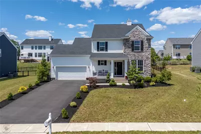 640 Rinaldi Lane, Easton, PA 18040 - Photo 1