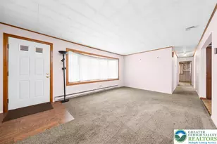 5824 Holiday Dr, Upper Macungie Township, PA 18104 - Photo 5