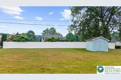 5824 Holiday Drive, Upper Macungie Township, PA 18104 - Photo 31
