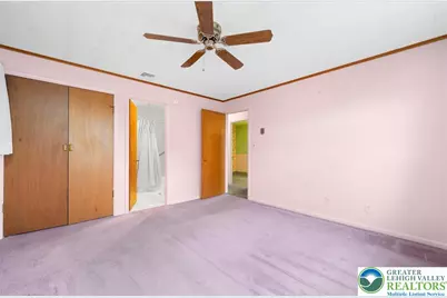 5824 Holiday Drive, Upper Macungie Township, PA 18104 - Photo 11