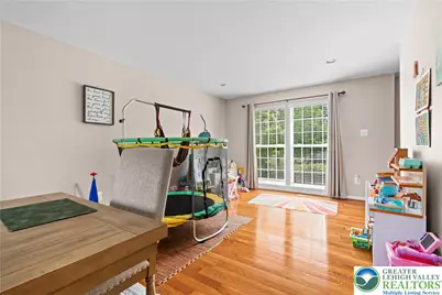 5332 Seip Road, Hanover Twp, PA 18017 - Photo 5