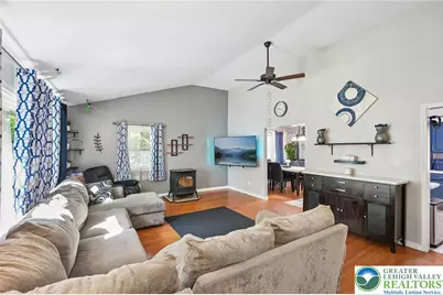 2649 Nottingham Road, Bethlehem, PA 18017 - Photo 5