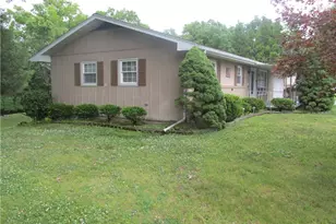 1026 Oakhurst Dr, Slatington Boro, PA 18080 - Photo 27