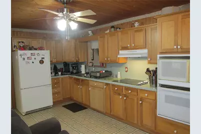1026 Oakhurst Drive, Slatington Boro, PA 18080 - Photo 5