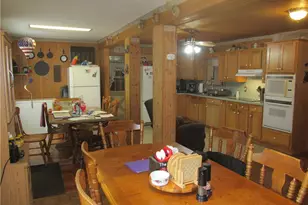 1026 Oakhurst Dr, Slatington Boro, PA 18080 - Photo 7