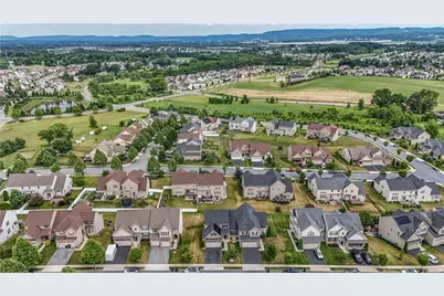 9667 Crescent Lane, Upper Macungie Township, PA 18031 - Photo 7