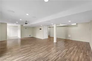9667 Crescent Ln, Upper Macungie Township, PA 18031 - Photo 41