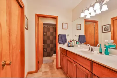 5011 Spruce Street, North Whitehall Township, PA 18078 - Photo 19