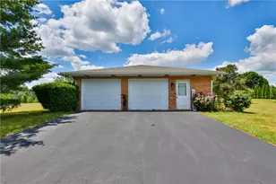 5011 Spruce St, North Whitehall Township, PA 18078 - Photo 29