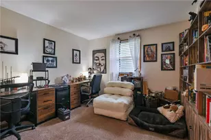5011 Spruce St, North Whitehall Township, PA 18078 - Photo 17
