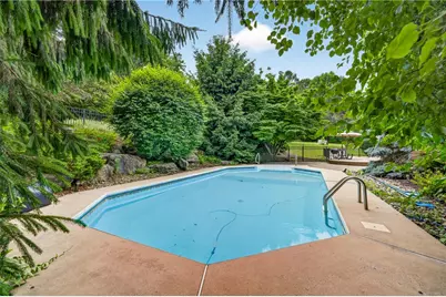 5642 Limeport Road, Emmaus Boro, PA 18049 - Photo 31