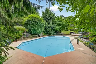 5642 Limeport Rd, Emmaus Boro, PA 18049 - Photo 31