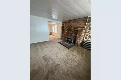 421 E Patterson Street, Lansford, PA 18232 - Photo 5