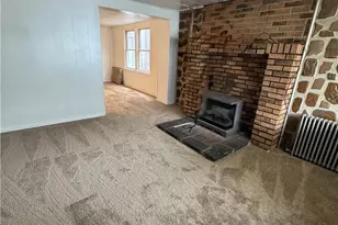 421 E Patterson St, Lansford, PA 18232 - Photo 5