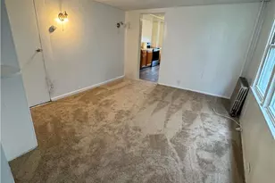 421 E Patterson St, Lansford, PA 18232 - Photo 7