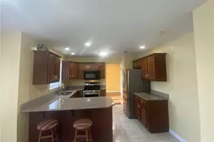 3104 Peacock Dr, Bethlehem Township, PA 18020 - Photo 5