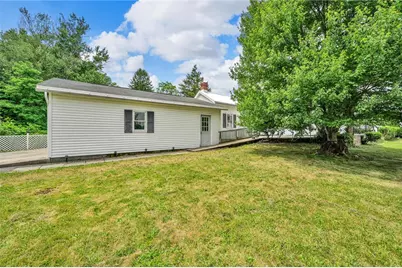 35 Hughes, New Ringgold, PA 17960 - Photo 3