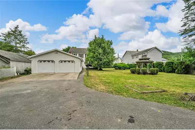 35 Hughes, New Ringgold, PA 17960 - Photo 7