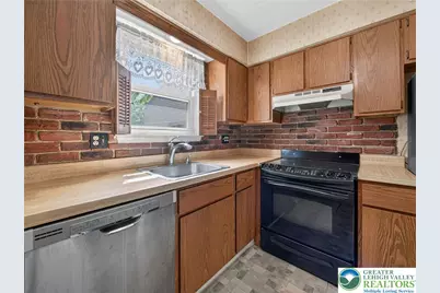 316 Parkside Drive, Macungie Boro, PA 18062 - Photo 5